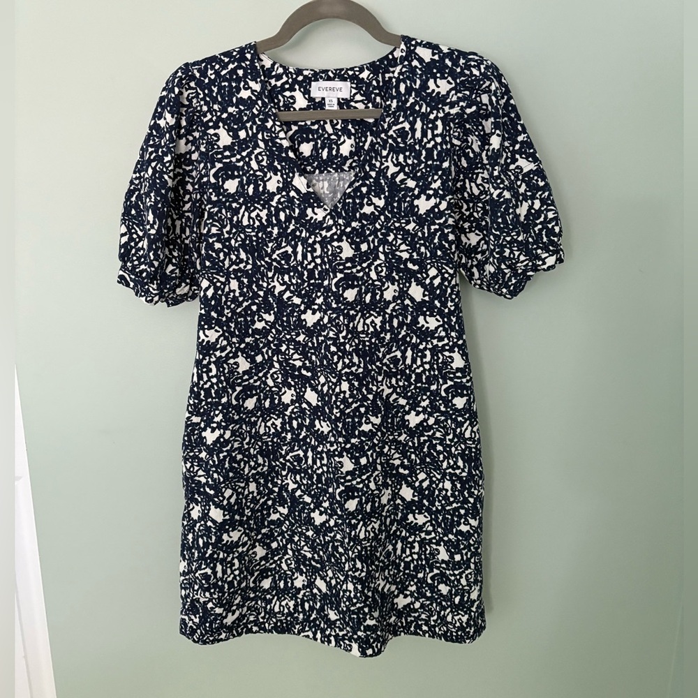 Evereve Shay Dress